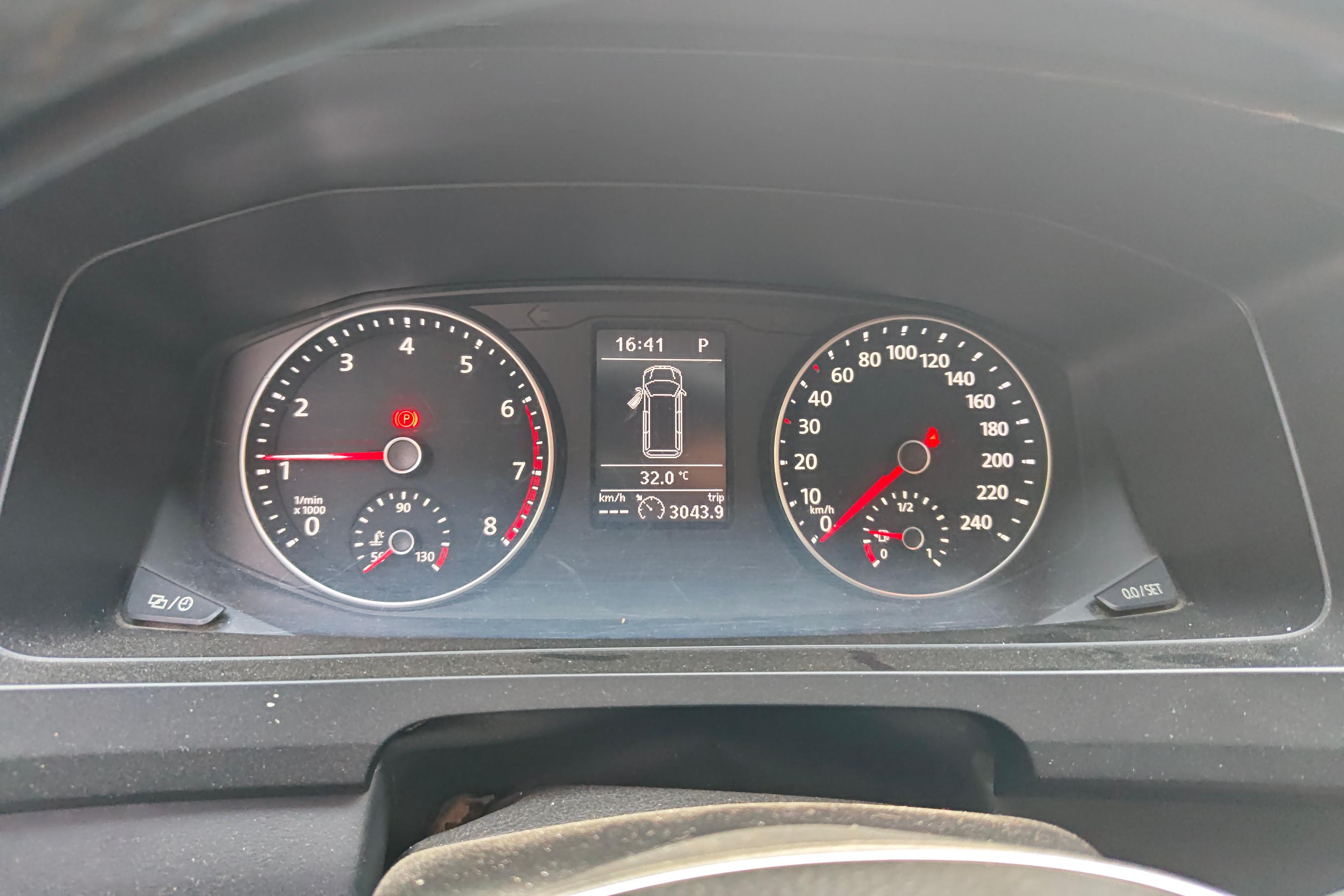 Volkswagen Caravelle 2018 #20 Volkswagen Caravelle 2018 car image #20