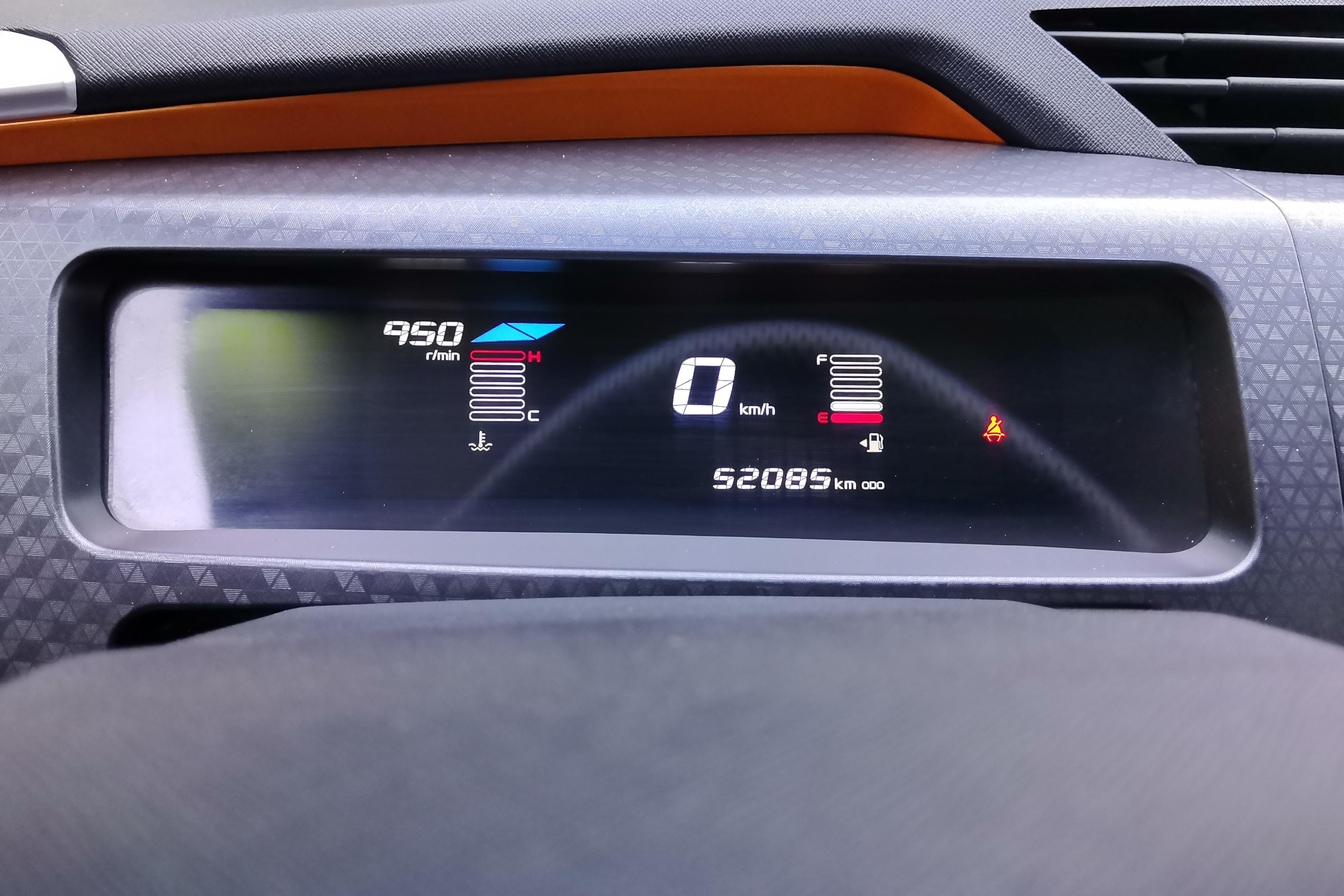 GEELY Vision X1 2018 immagine di auto #20