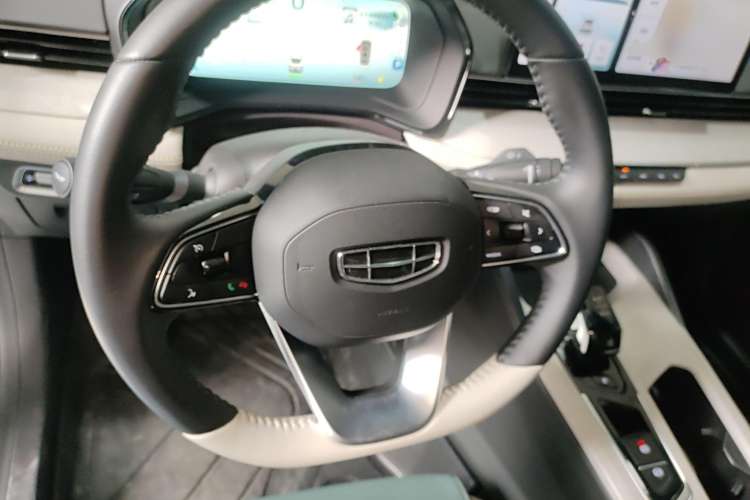 GEELY Emgrand L HiP 2023 car image #20
