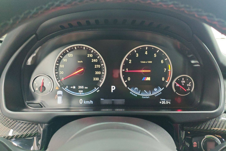 BMW X5 M 2016 car image #20