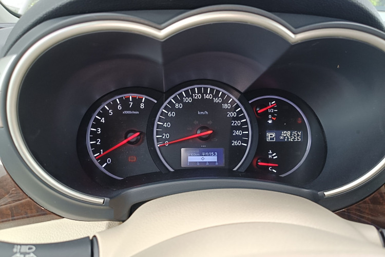 日产 贵士 2016 汽车图片 #20