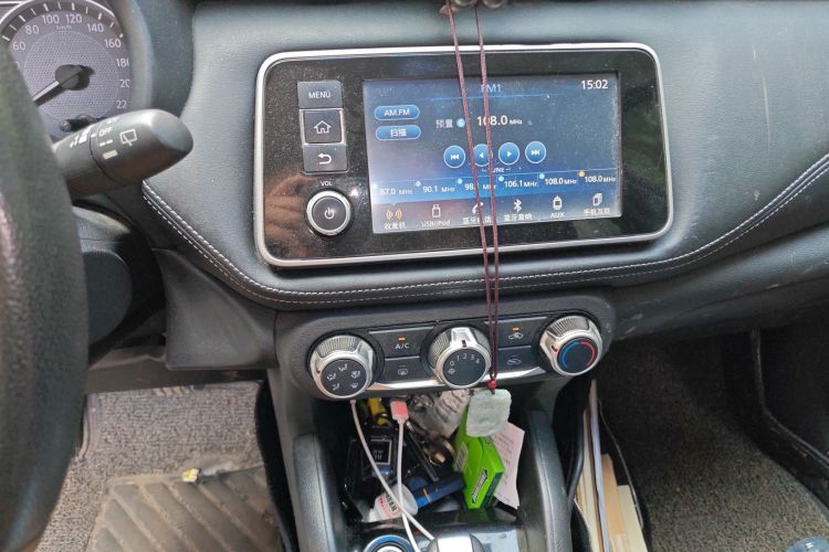 Nissan Kicks 2017 immagine di auto #20