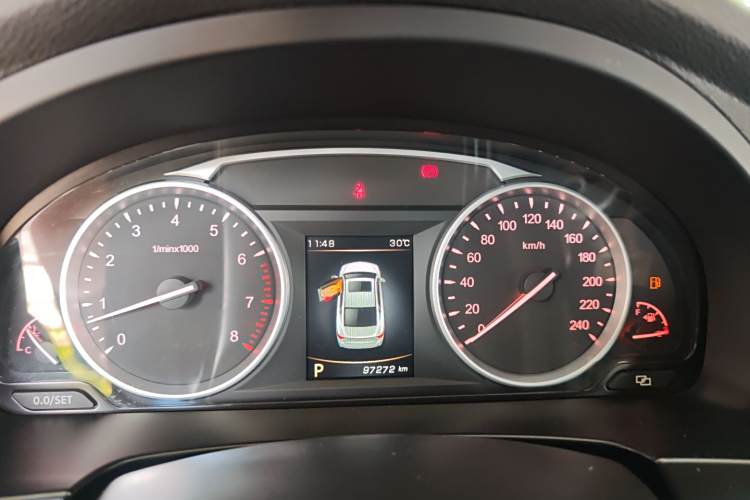 GEELY Ulion 2017 #20 GEELY Ulion 2017 immagine di auto #20