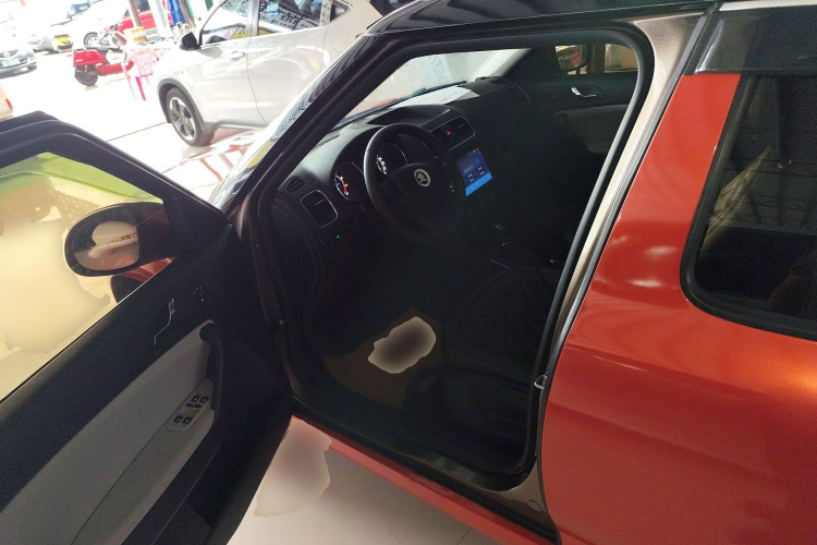 Skoda Yeti (Imported) 2019 car image #20