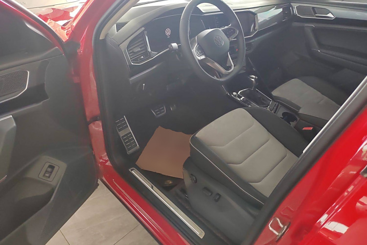 Volkswagen Tayron X 2021 #20 Volkswagen Tayron X 2021 car image #20