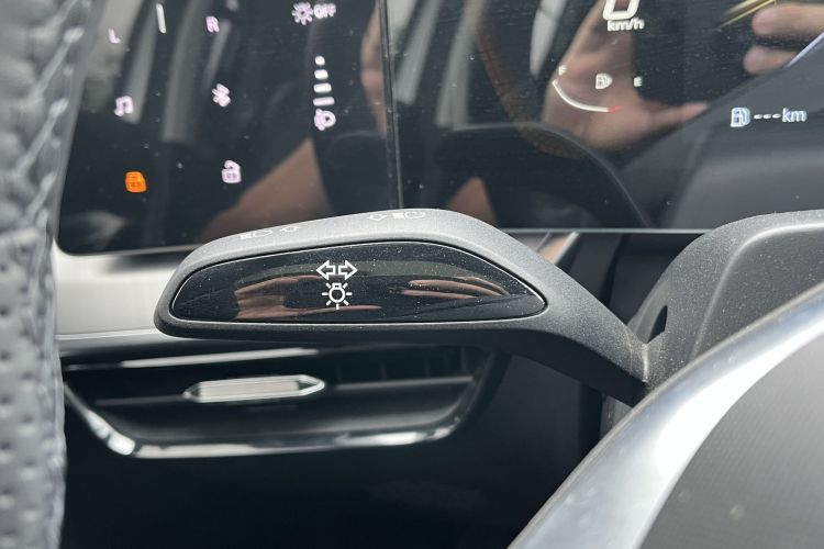 MG ONE 2023 car image #20