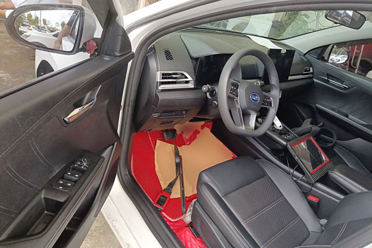 BYD e3 2022 car image #20