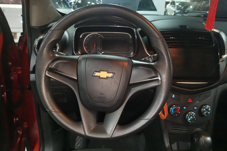 Chevrolet Tracker 2016 car image #20