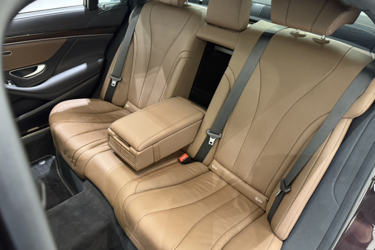 Mercedes-Benz S Class 2019 car image #20