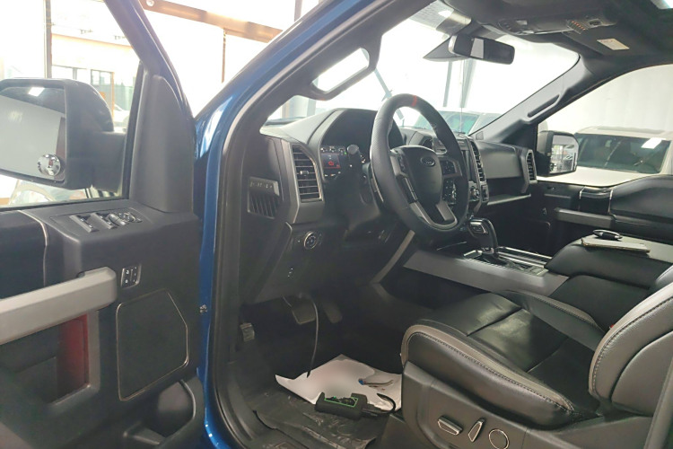 Ford F-150 Raptor 2017 #20 Ford F-150 Raptor 2017 car image #20