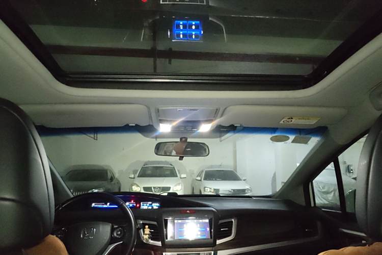 Honda Jade 2018 car image #20