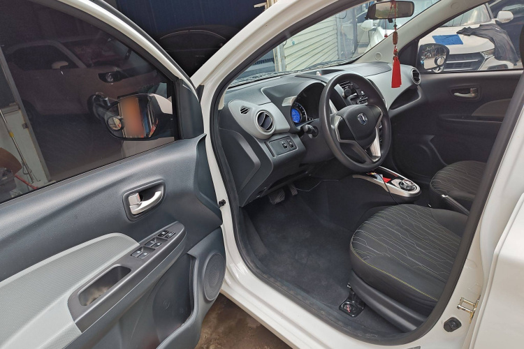 Changan BenBen E-Star 2021 #20 Changan BenBen E-Star 2021 car image #20