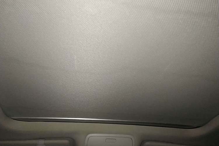 Volkswagen Sharan 2018 immagine di auto #20