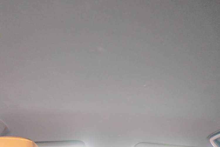 哪吒汽车 哪吒X 2024 汽车图片 #20