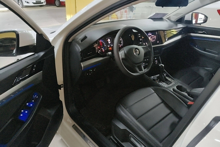 Volkswagen Bora Pure Electric 2021 #20 Volkswagen Bora Pure Electric 2021 صورة سيارة #20