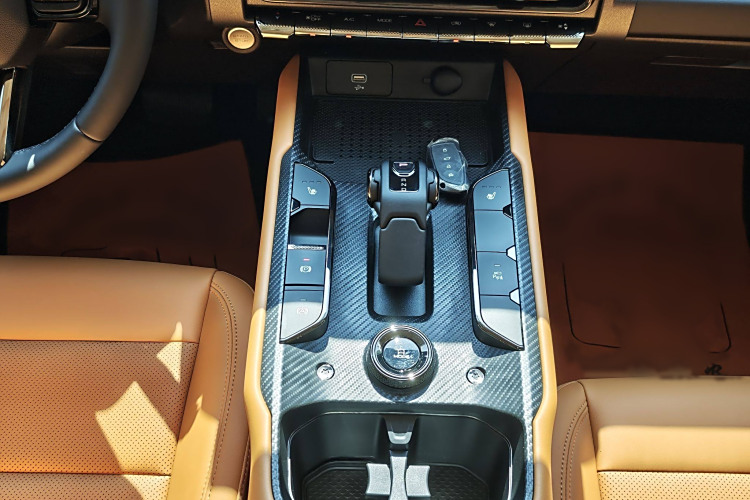 Haval Raptor 2025 immagine di auto #20