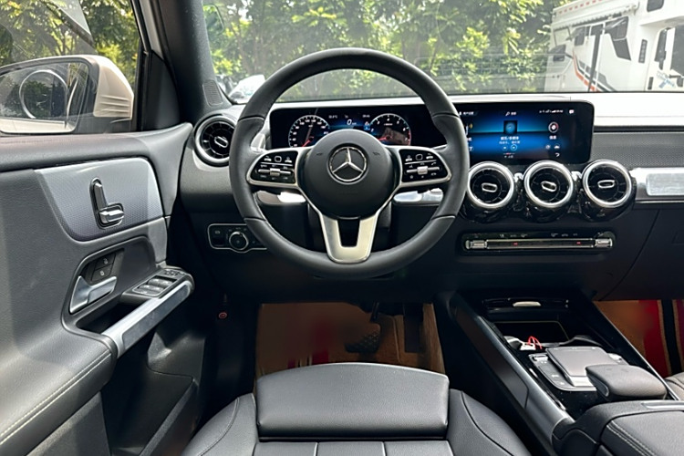 Mercedes-Benz GLB Class 2022 #20 Mercedes-Benz GLB Class 2022 car image #20