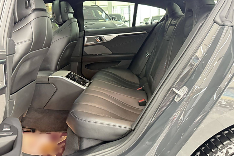 BMW M8 2021 #20 BMW M8 2021 car image #20