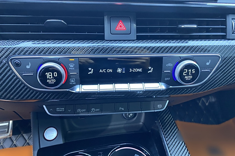 Audi RS 5 2021 car image #20