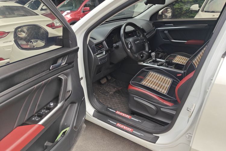 Haval H4 2018 car image #20