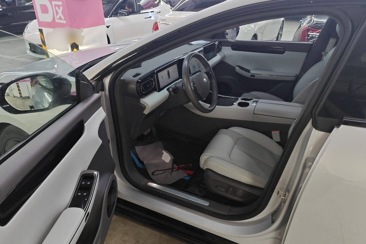 零跑汽车 零跑C01 2023 汽车图片 #20