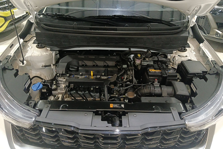 Kia Sonet 2024 immagine di auto #20