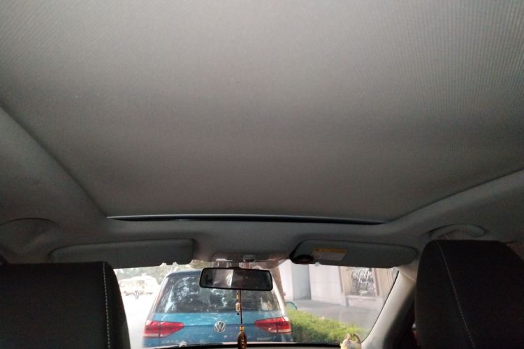 MG EZS Electric 2019 car image #20