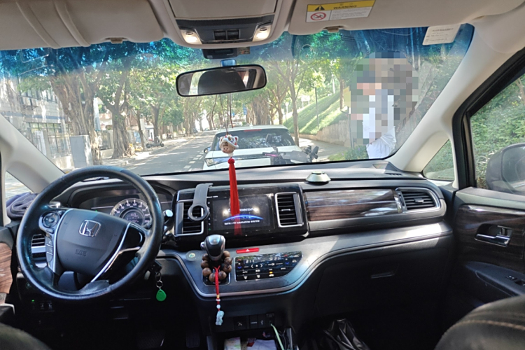 Honda Elysion 2016 imagen de coche #20