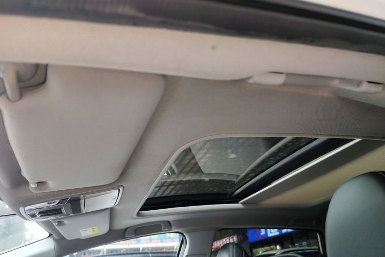 Honda Jade 2019 #20 Honda Jade 2019 car image #20