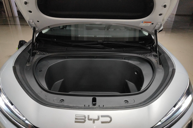 BYD Sea Lion 05 EV 2025 #20 BYD Sea Lion 05 EV 2025 car image #20