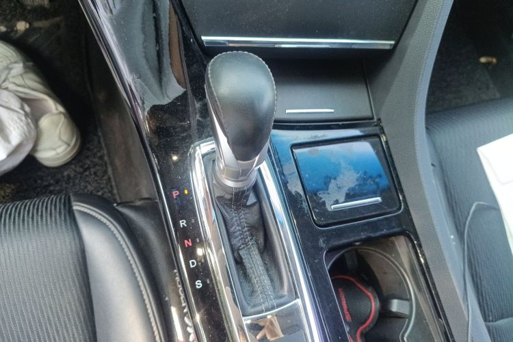 Honda Spirior 2016 car image #20