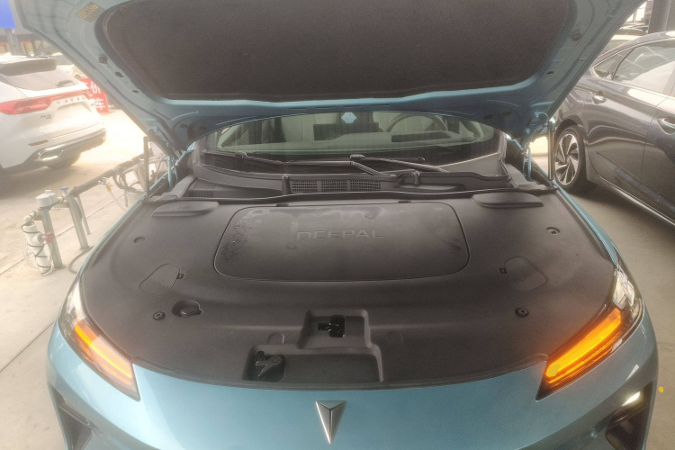 Deepal L07 2024 #20 Deepal L07 2024 immagine di auto #20