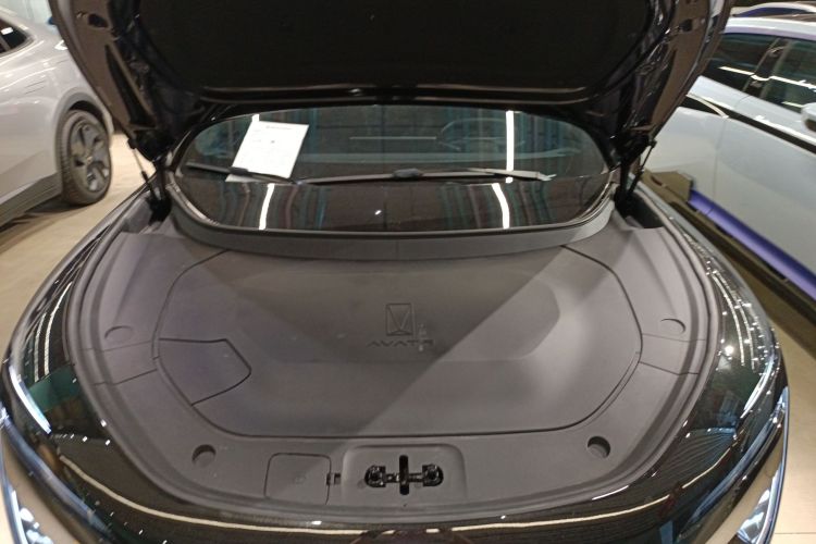 Avatr 12 2024 #20 Avatr 12 2024 car image #20