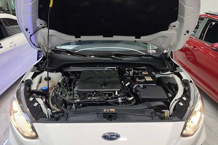 Ford Focus Active 2020 #20 Ford Focus Active 2020 car image #20