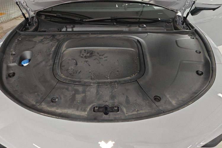 哪吒汽车 哪吒S猎装 2024 #20 哪吒汽车 哪吒S猎装 2024 汽车图片 #20