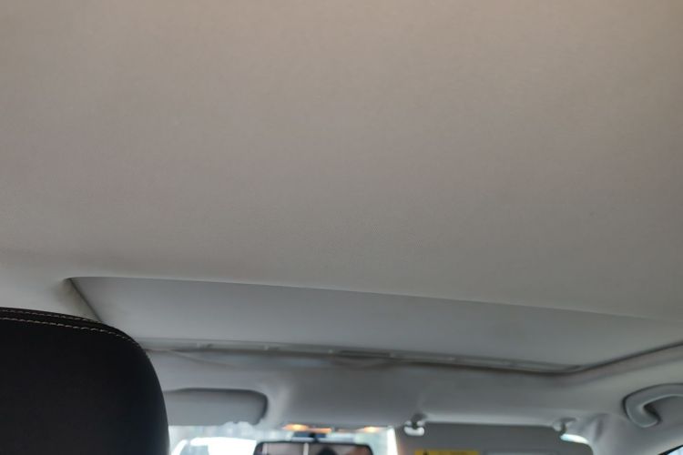 Skoda Rapid Spaceback 2016 car image #20