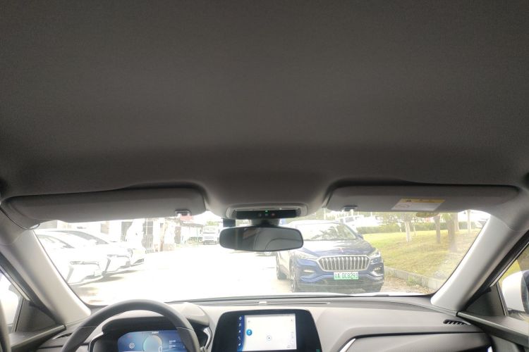 Chevrolet Charm 2024 car image #20