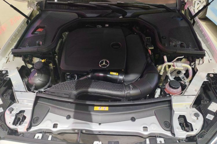 Mercedes-Benz E Class (Imported) 2021 immagine di auto #20