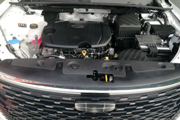 GEELY OkavangoR7 2025 car image #20