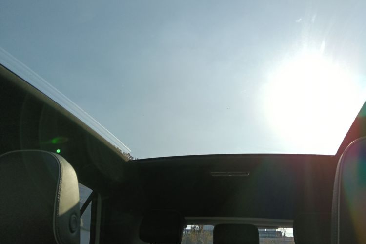 Volkswagen ID.3 2024 immagine di auto #20