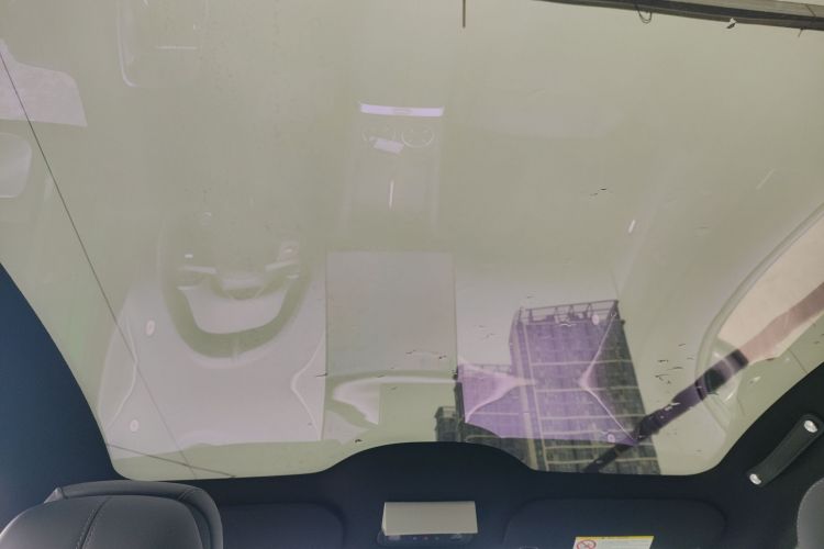 MI YU7 2025 car image #20