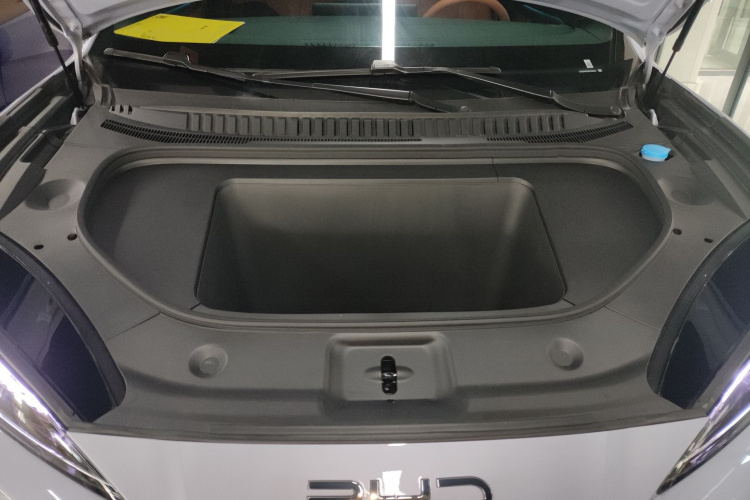 BYD Sea Lion 07 EV 2025 #20 BYD Sea Lion 07 EV 2025 car image #20