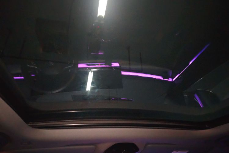 BMW i5 M60 2024 car image #20