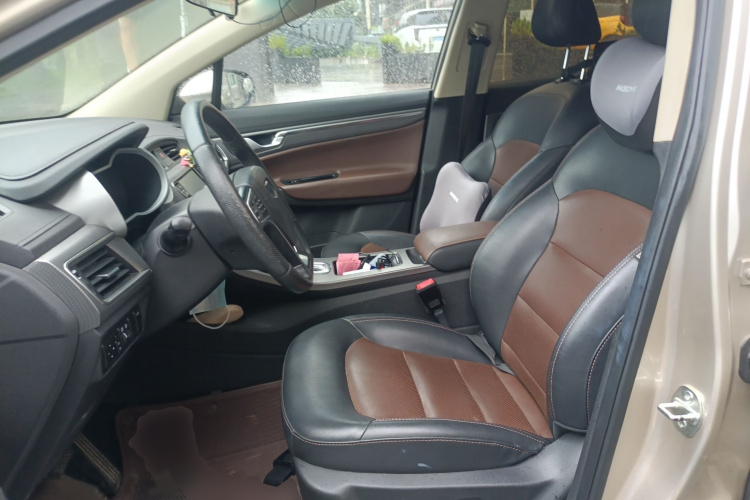 GEELY Emgrand GSe 2018 #20 GEELY Emgrand GSe 2018 car image #20