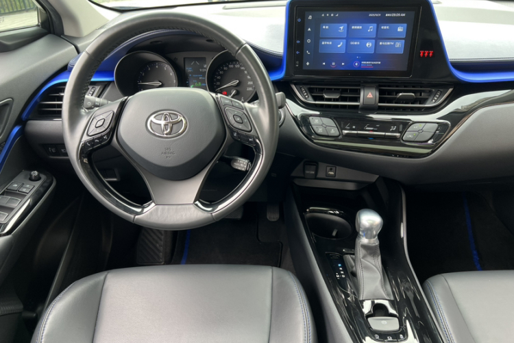 Toyota C-HR 2022 #20 Toyota C-HR 2022 immagine di auto #20