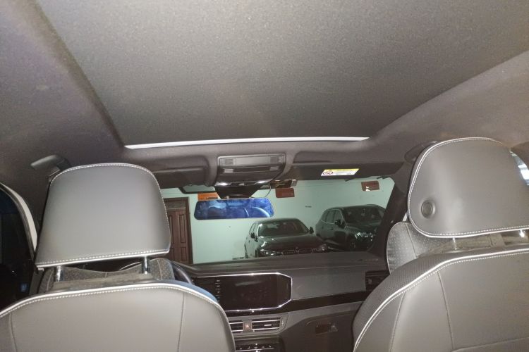 Volkswagen Tayron X 2021 #20 Volkswagen Tayron X 2021 car image #20