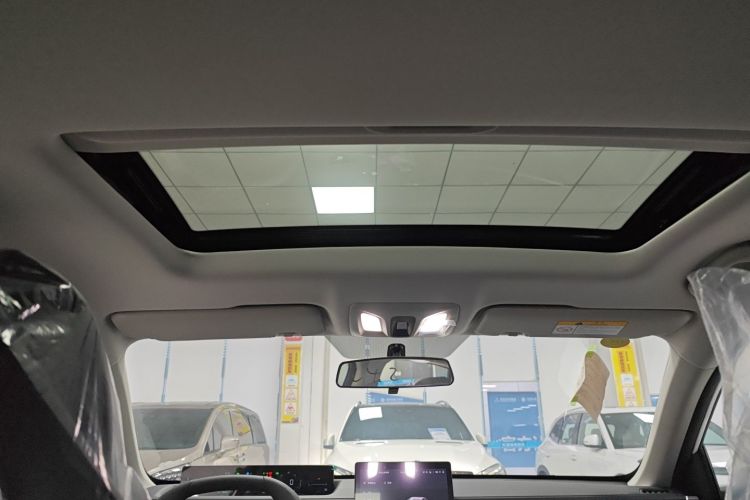 Changan EadoPHEV 2025 car image #20