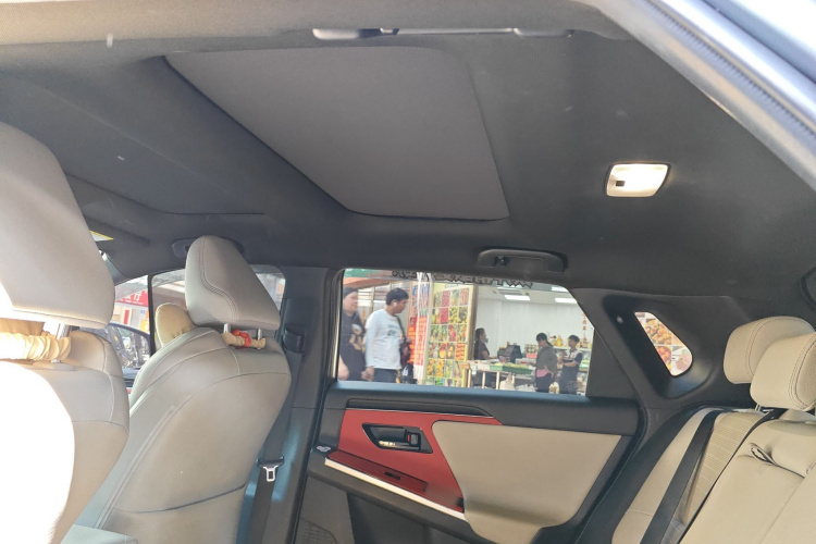 Toyota bZ4X 2023 immagine di auto #20