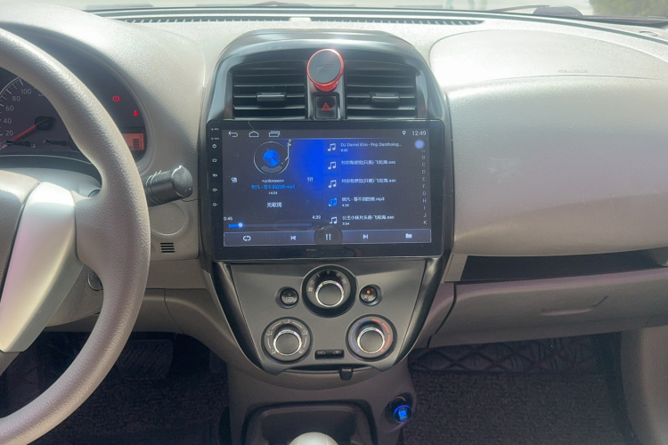 Nissan Sunny 2017 car image #20