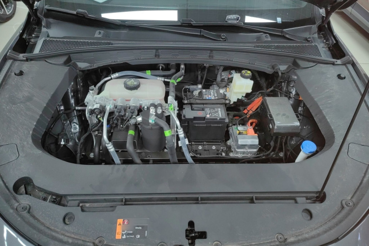 Roewe D6 2025 изображение автомобиля #20